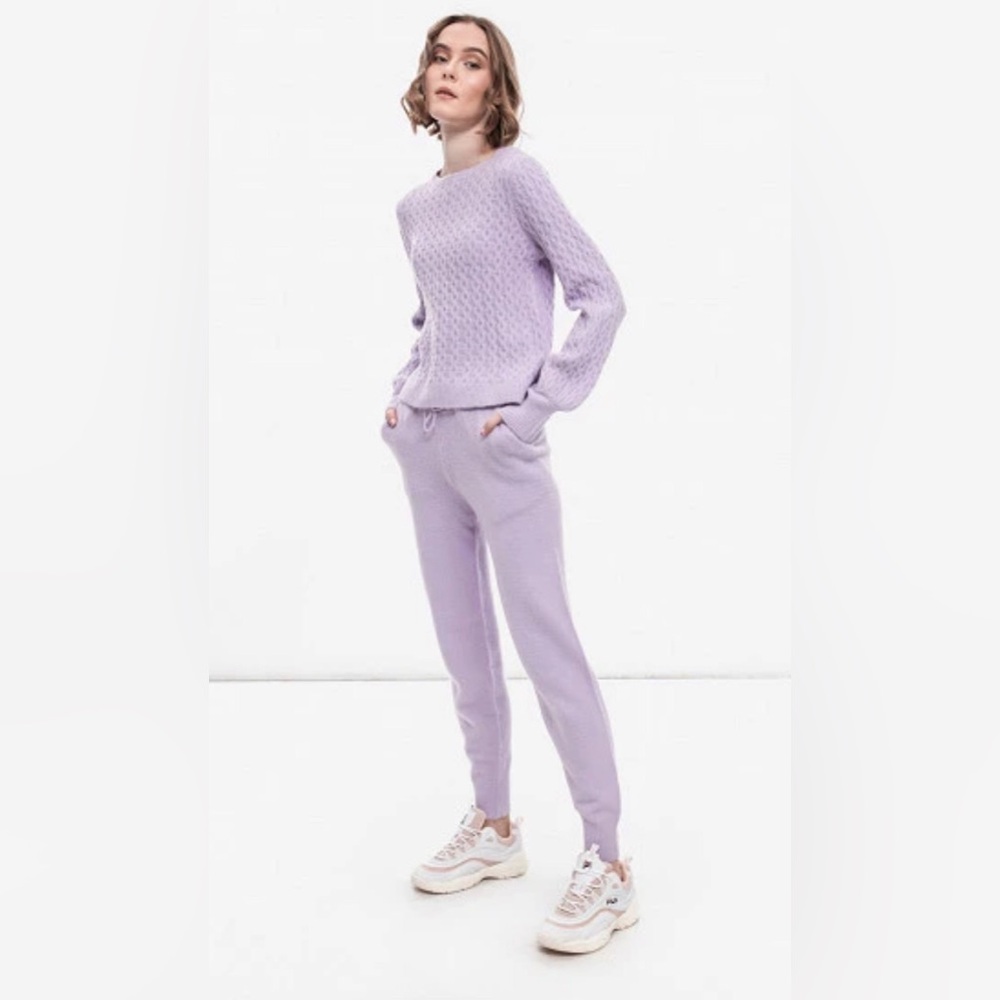 NWOT Missguided Lilac Knit Joggers - sz 10